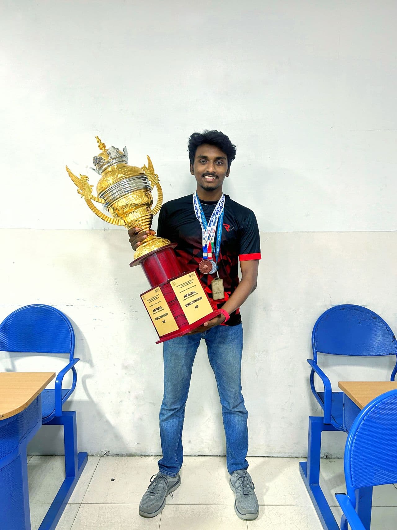 Overall Men's Trophy - Sports Leadership